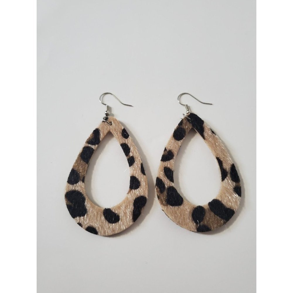 Furry Teardrop Leopard Earrings